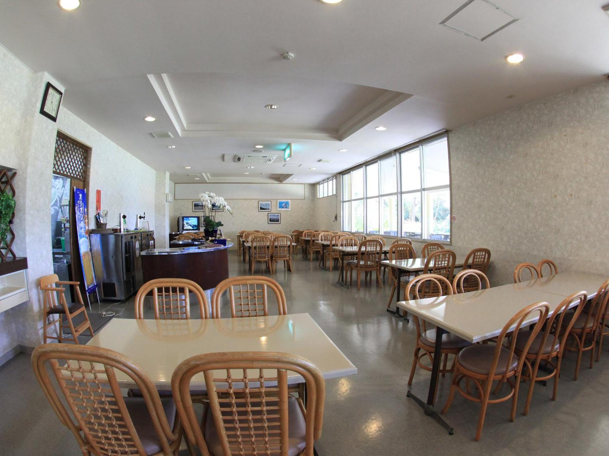 Hotel Tokashiku Marine Village 3*
